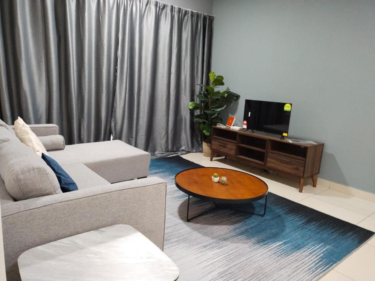 2 Bedrooms With Balcony@ Saville Cheras Dış mekan fotoğraf