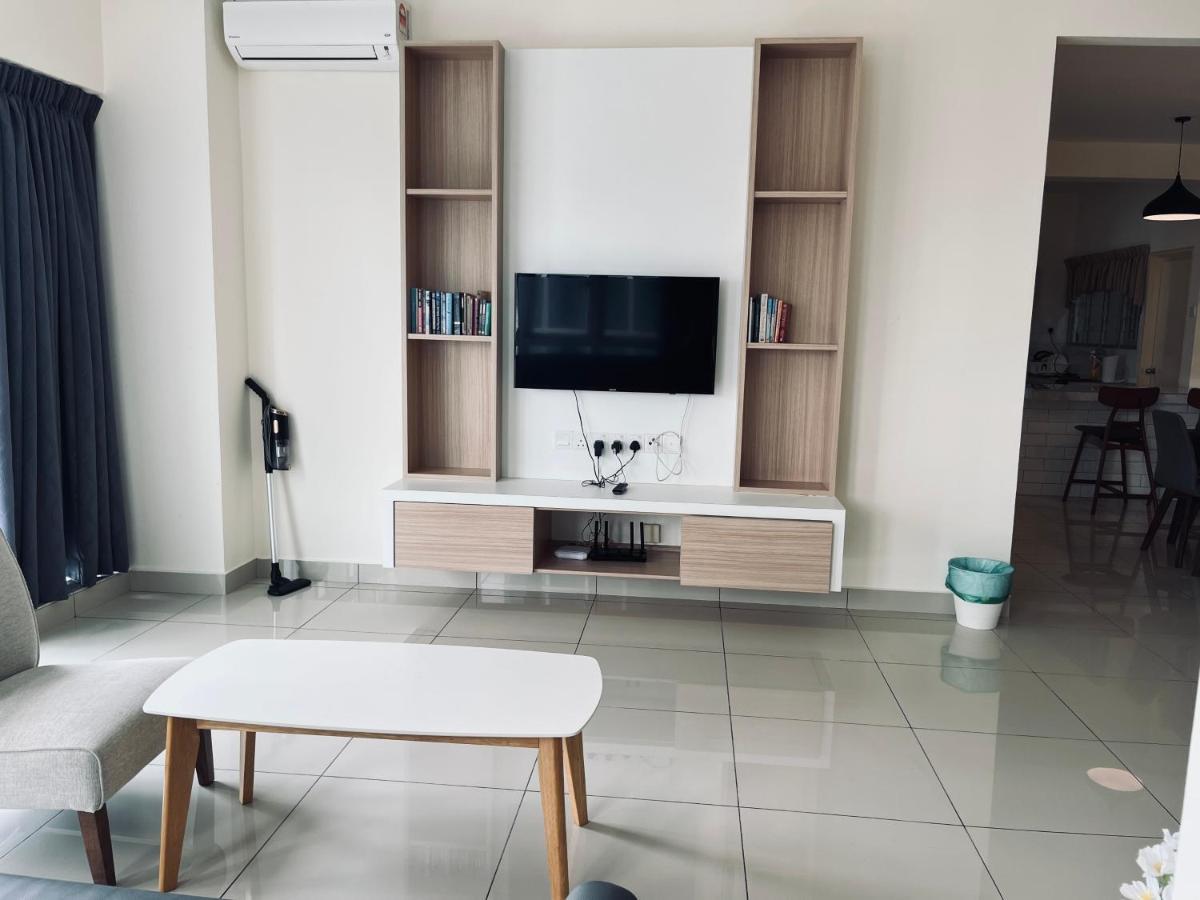 2 Bedrooms With Balcony@ Saville Cheras Dış mekan fotoğraf